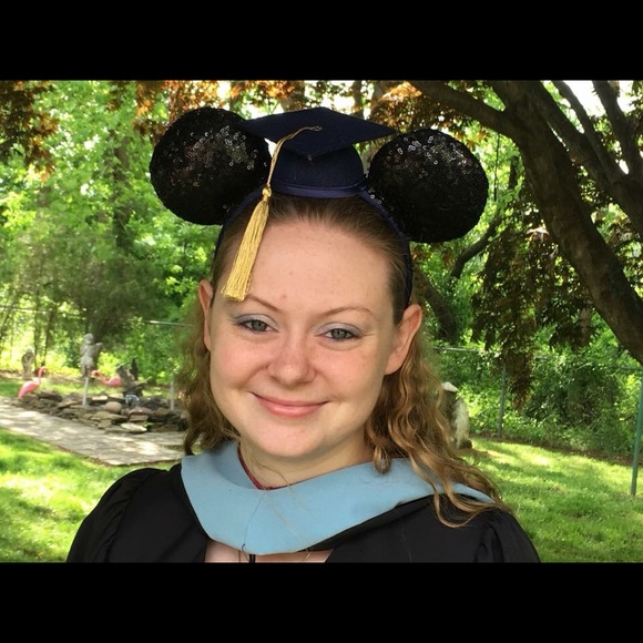 Meet your Posher, Amber - Picture 1 of 1